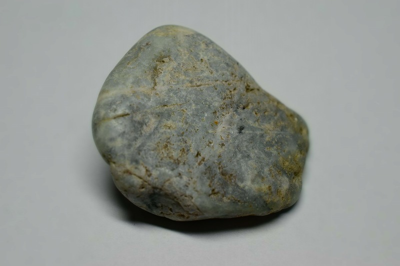 糸魚川産　翡翠原石