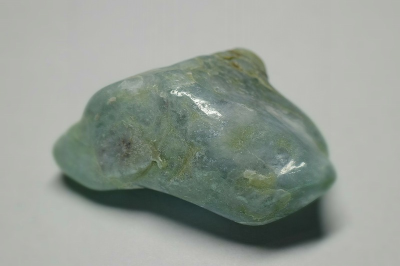 糸魚川産　翡翠原石
