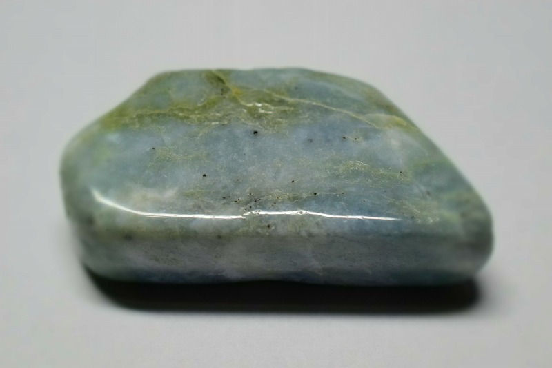 糸魚川産　翡翠原石