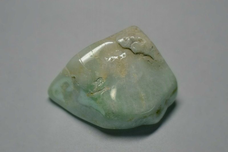 糸魚川産　翡翠原石