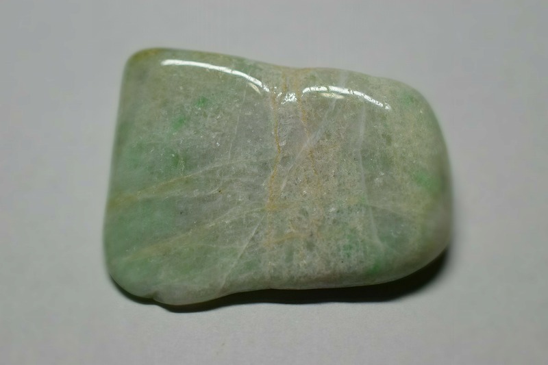 糸魚川産　翡翠原石