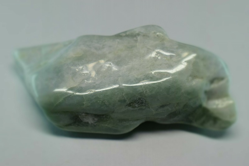 糸魚川産　翡翠原石　