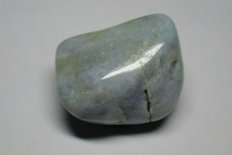 糸魚川産　翡翠原石