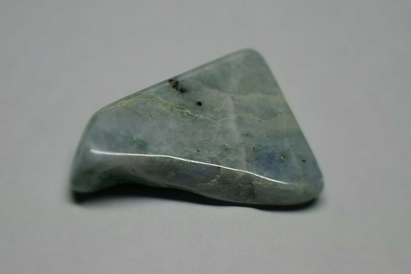 糸魚川産　翡翠原石