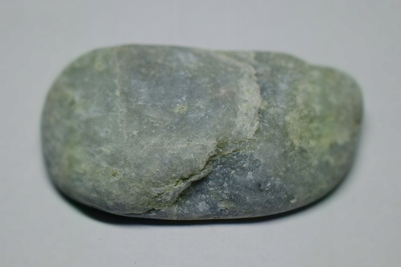 糸魚川産　翡翠原石
