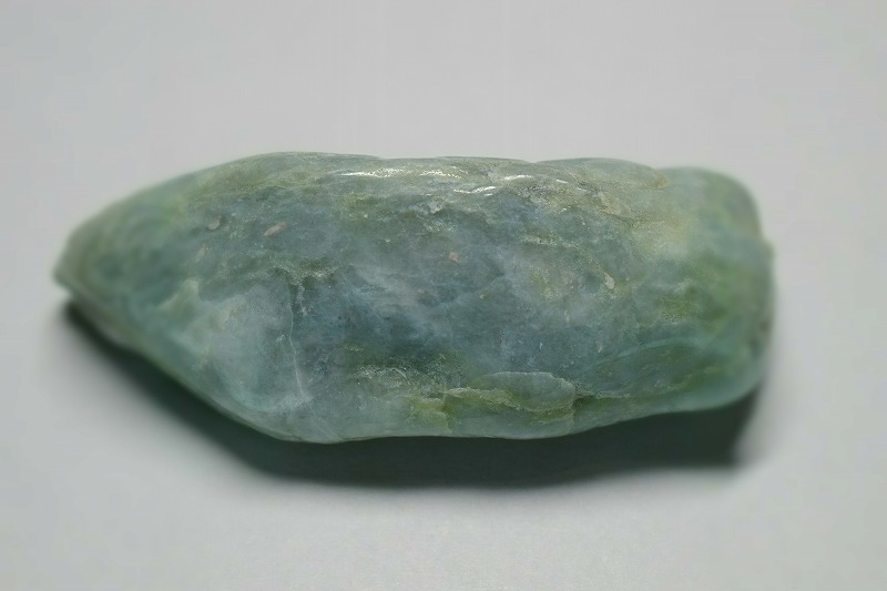 糸魚川産　翡翠原石
