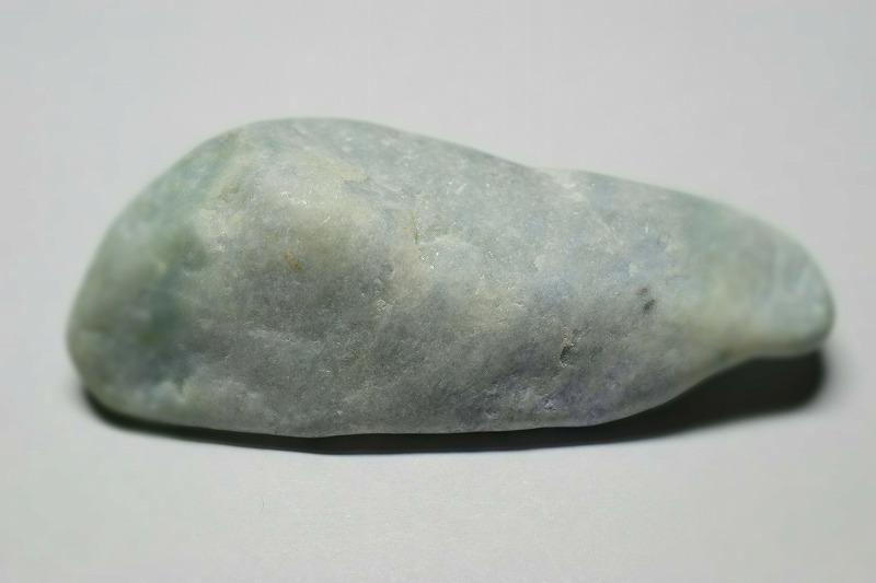 糸魚川産　翡翠原石