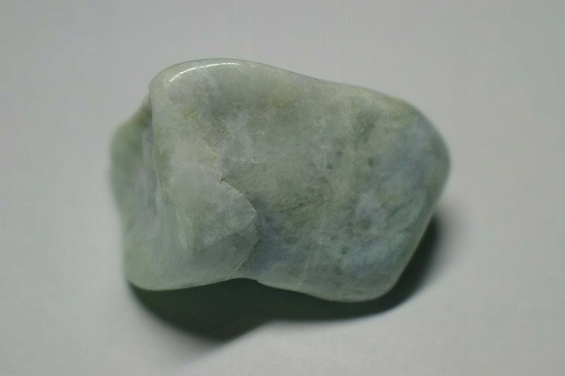 糸魚川産　翡翠原石
