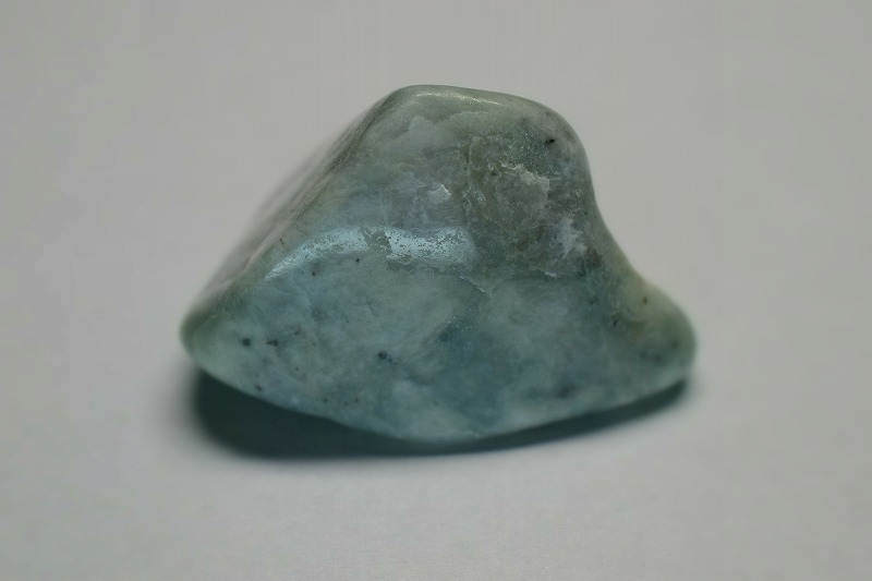 糸魚川産　翡翠原石