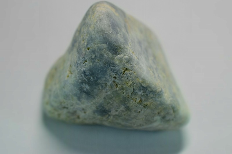 糸魚川産　翡翠原石
