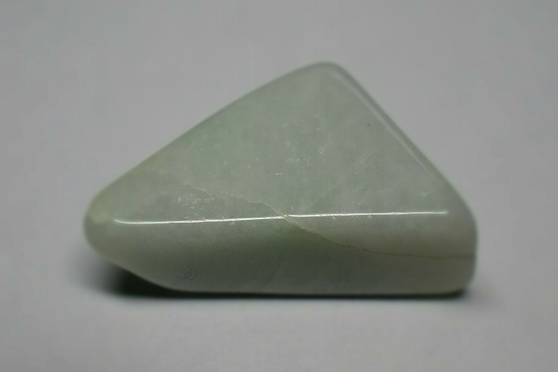 糸魚川産　翡翠原石