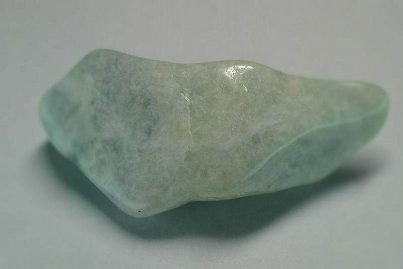 糸魚川産　翡翠原石