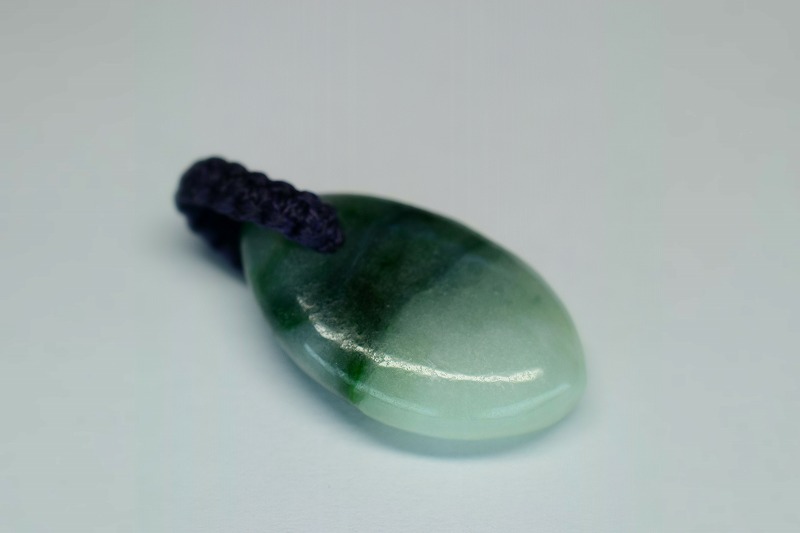 糸魚川産　ペンダントトップ