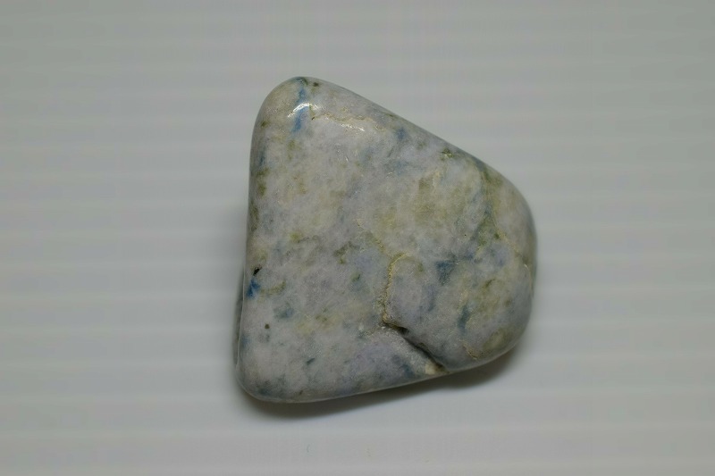 糸魚川産　翡翠原石