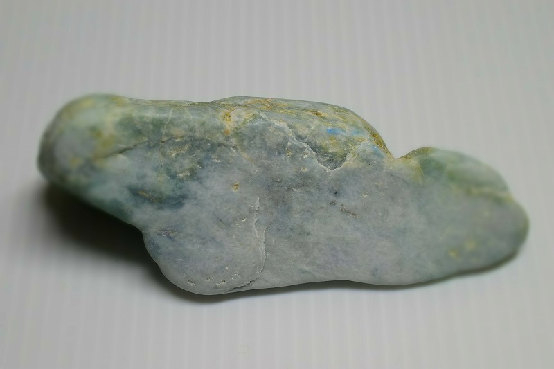 糸魚川産　翡翠原石