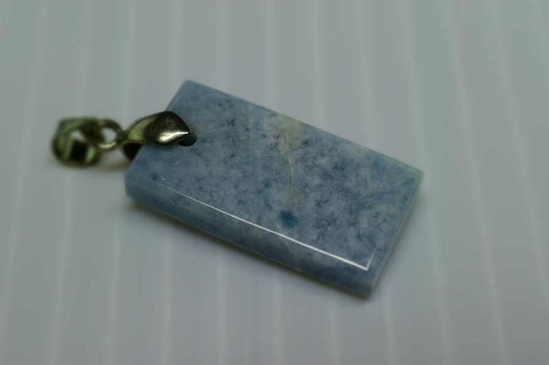 糸魚川産　ペンダントトップ