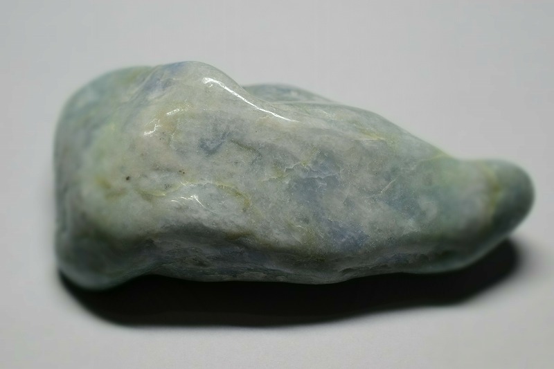 糸魚川産　翡翠原石