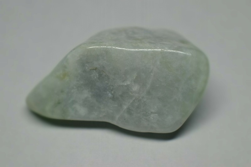 糸魚川産　翡翠原石