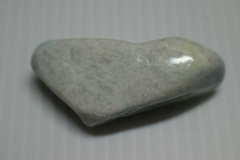 糸魚川産　翡翠原石