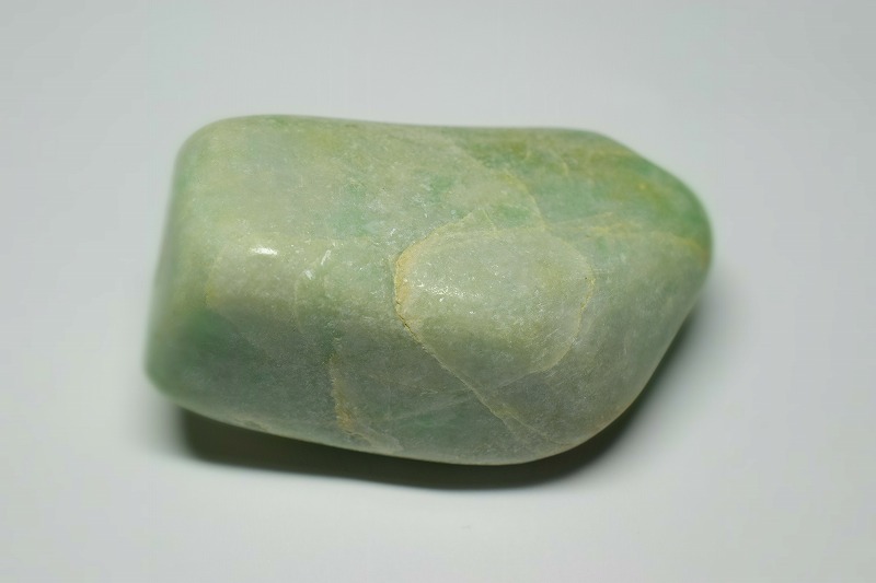 糸魚川産　翡翠原石　