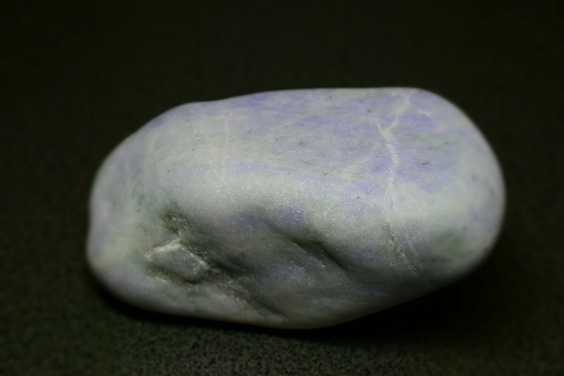 糸魚川産　翡翠原石　