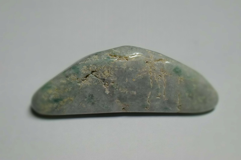 糸魚川産　翡翠原石