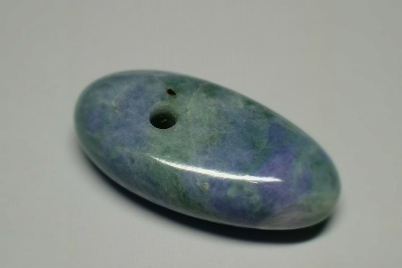糸魚川産翡翠　大珠　36mm
