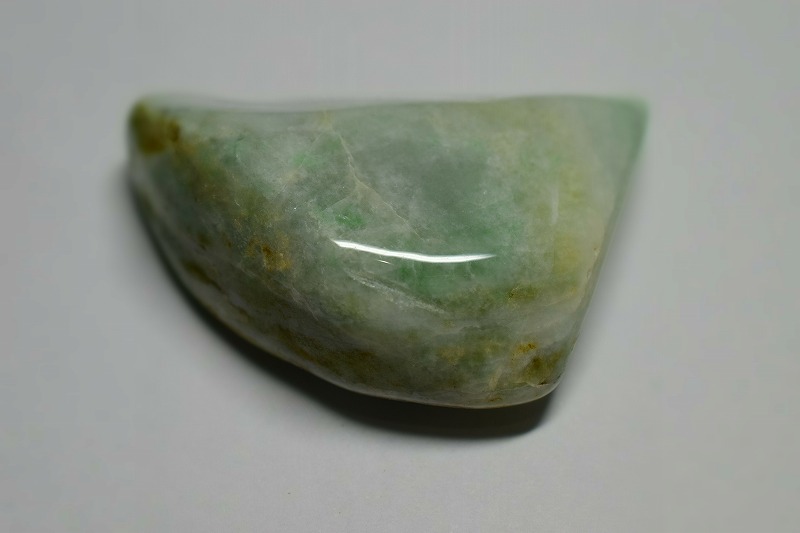 糸魚川産　翡翠原石　
