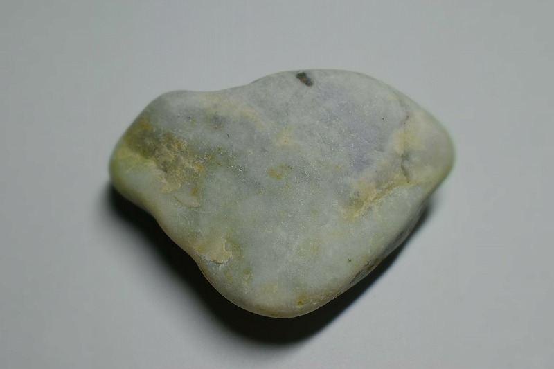 糸魚川産　翡翠原石
