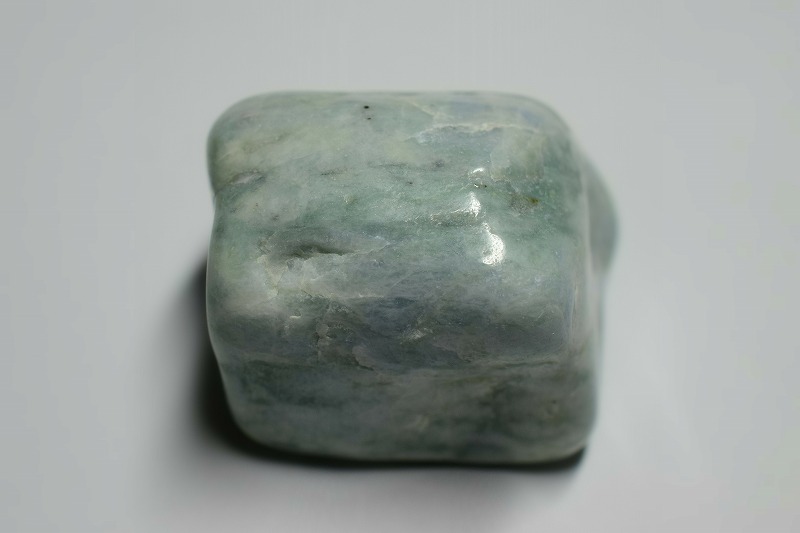 糸魚川産　翡翠原石