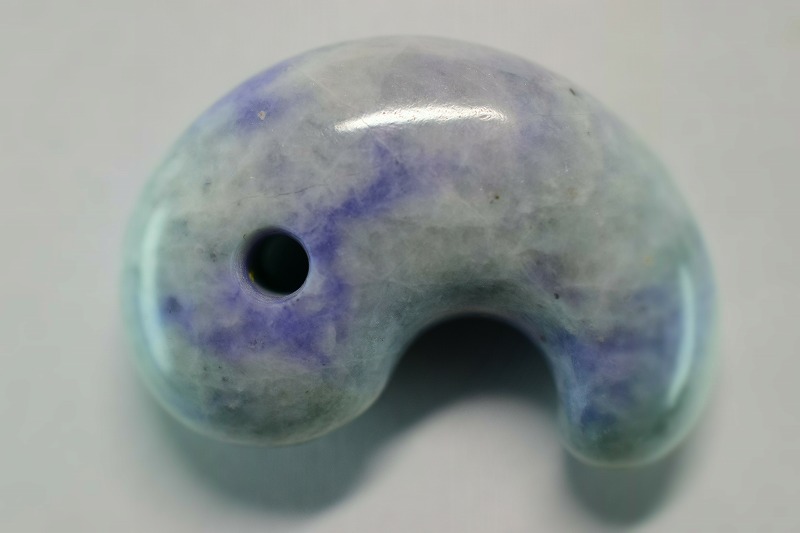 糸魚川産翡翠　勾玉　31mm