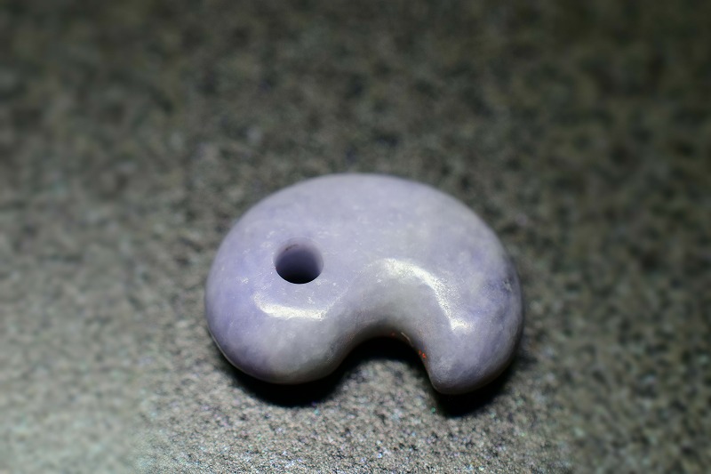 糸魚川産翡翠原石の販売及び加工品販売専門店