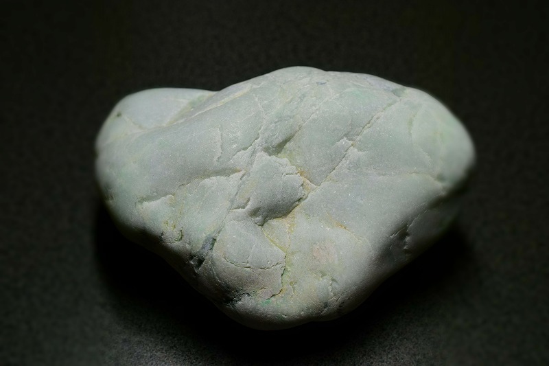 糸魚川産　翡翠原石