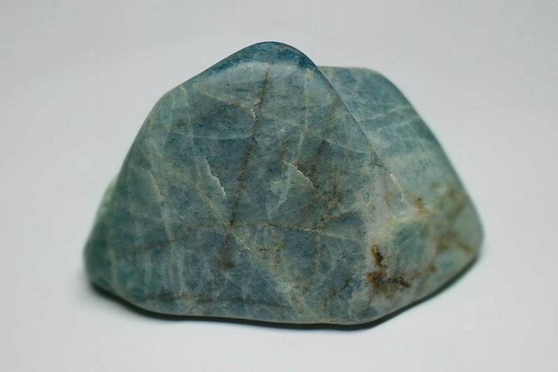 糸魚川産　翡翠原石　青