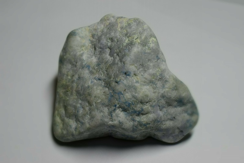 糸魚川産　翡翠原石