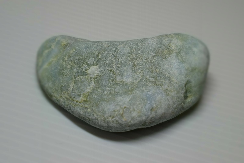 糸魚川産　翡翠原石
