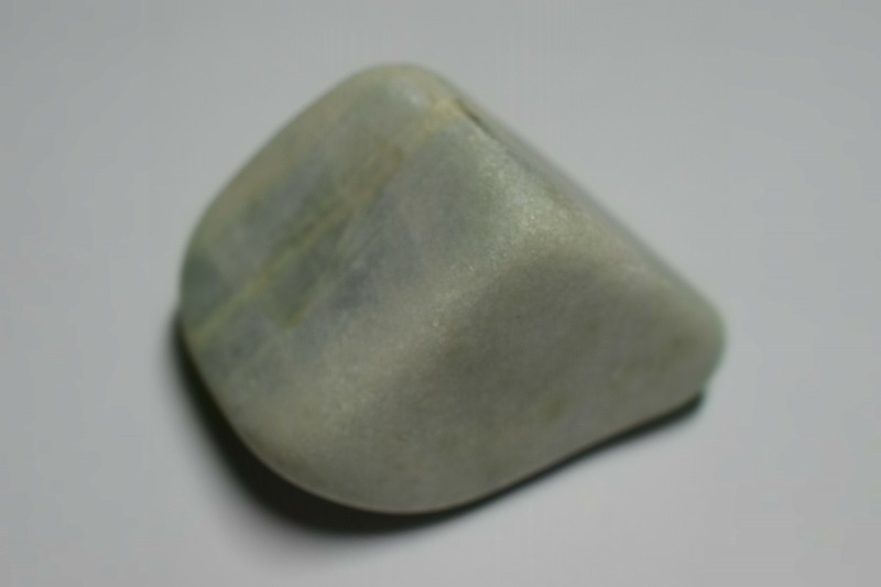 糸魚川産　翡翠原石