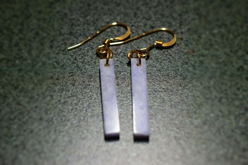 ピアス