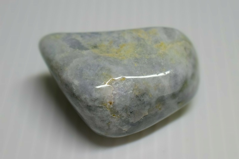 糸魚川産　翡翠原石