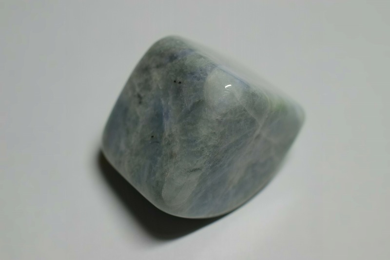 糸魚川産　翡翠原石