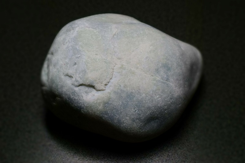 糸魚川産　翡翠原石