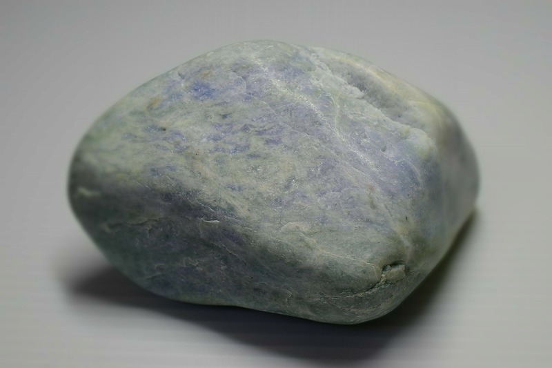 糸魚川産　翡翠原石