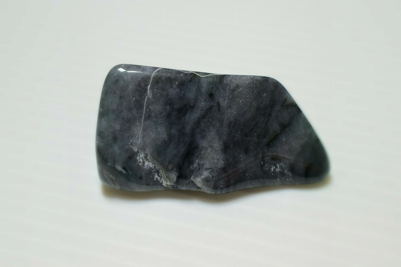 糸魚川産　翡翠原石