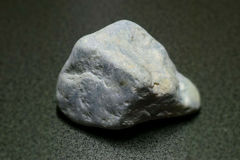 糸魚川産　翡翠原石