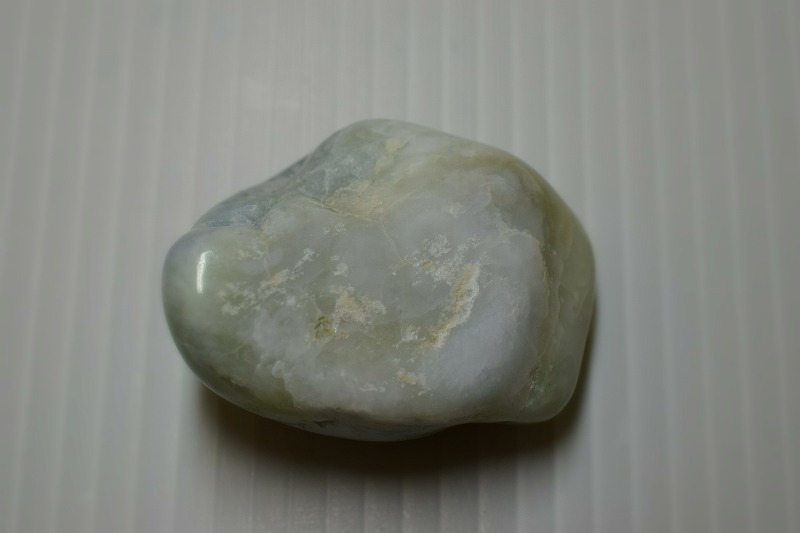 糸魚川産　翡翠原石