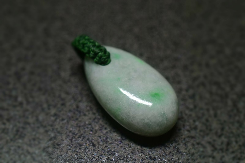 糸魚川産　ペンダントトップ