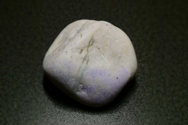 糸魚川産　翡翠原石
