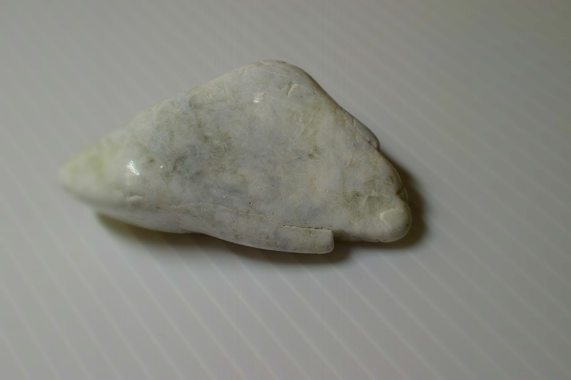 糸魚川産　 翡翠原石