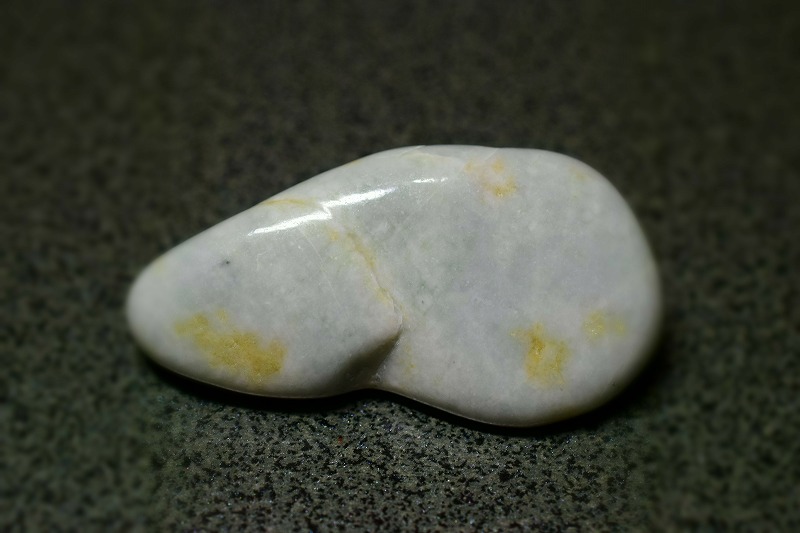 糸魚川産　 翡翠原石　