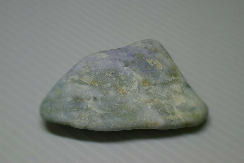 糸魚川産　翡翠原石